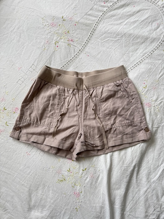 Banana Republic Pants - Banana Republic Taupe Beige Elastic-Waist Cargo Shorts